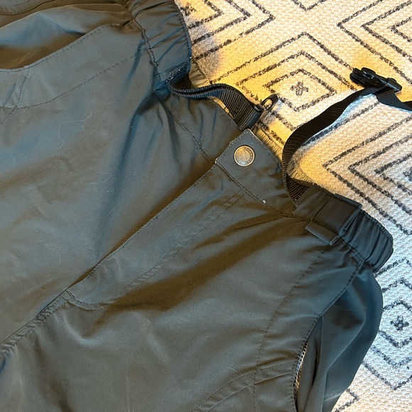 Black Women's Capris - Picture 2 of 6